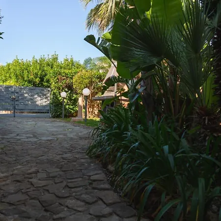 Semesterbostad Marelia *