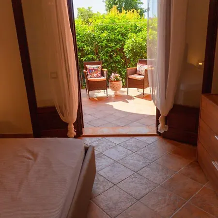 Semesterbostad Marelia Palermo